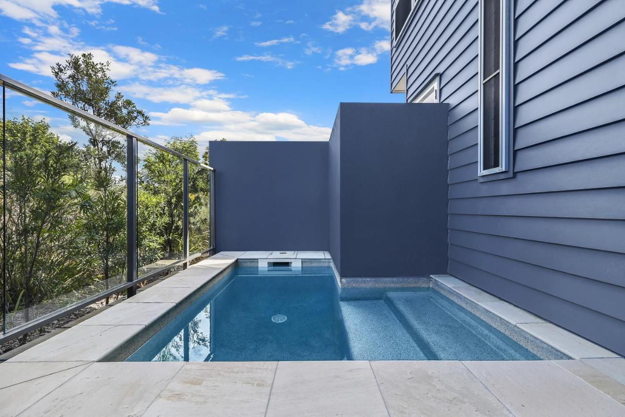 Welcoming Lakeside Getaway With Waterviews, Wifi, Pool & Park Mooloolaba Eksteriør bilde